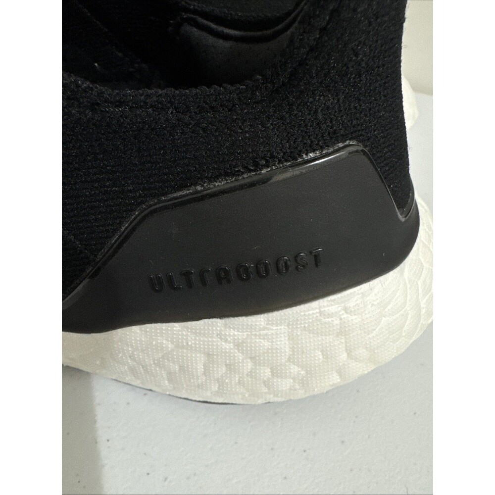 Adidas ULTRABOOST 22 Women's  Running Shoe Size  8 - Picture 7 of 10